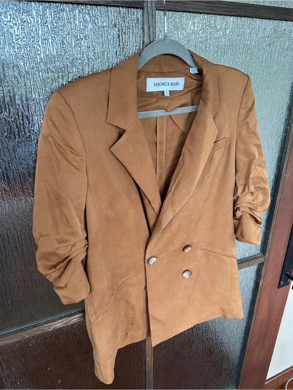 Veronica Beard Rupert Blazer
Women's Tan Double-Breasted Blazer Sz 2 - Picture 7 of 11